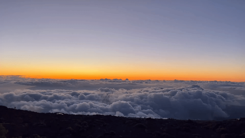 8 seconds of sunset on Haleakalā